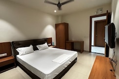 Silver Spring Guest House, Indore