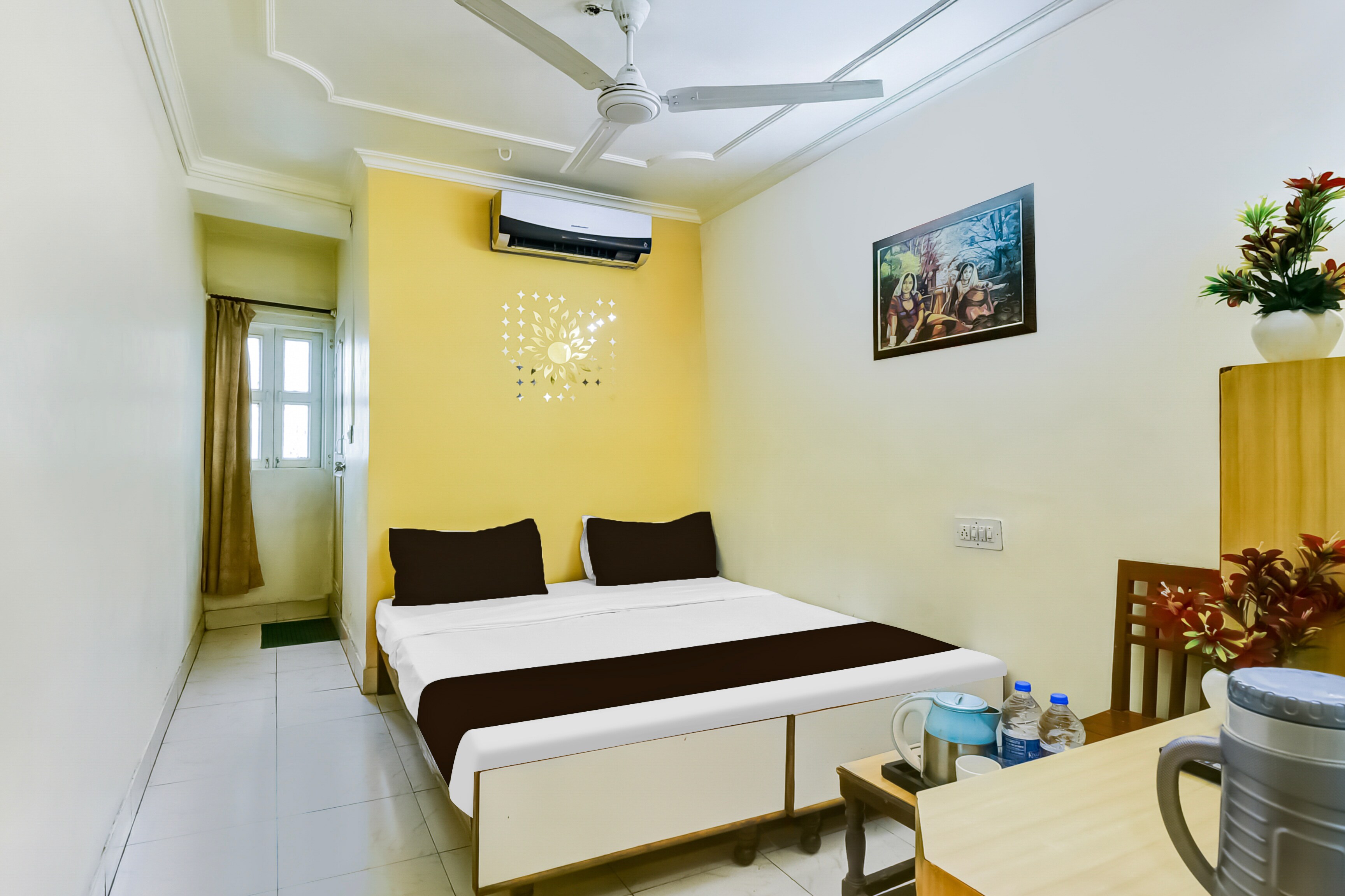 Hotel O Sindhi Camp Formerly Hotel Paul Avenue - Tap to explore photos