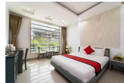 Collection O Cozy 5 Hotel - Near SECC, Can Giuoc