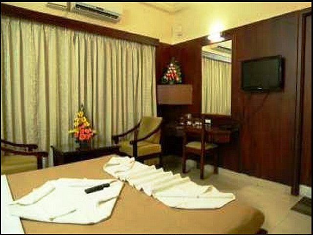 Akshaya Residency Grand Lotus Boutique Hotel - Tap to explore photos