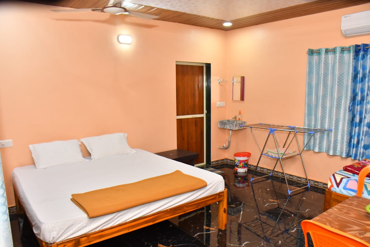 Shivai Holiday Home - Tap to explore photos