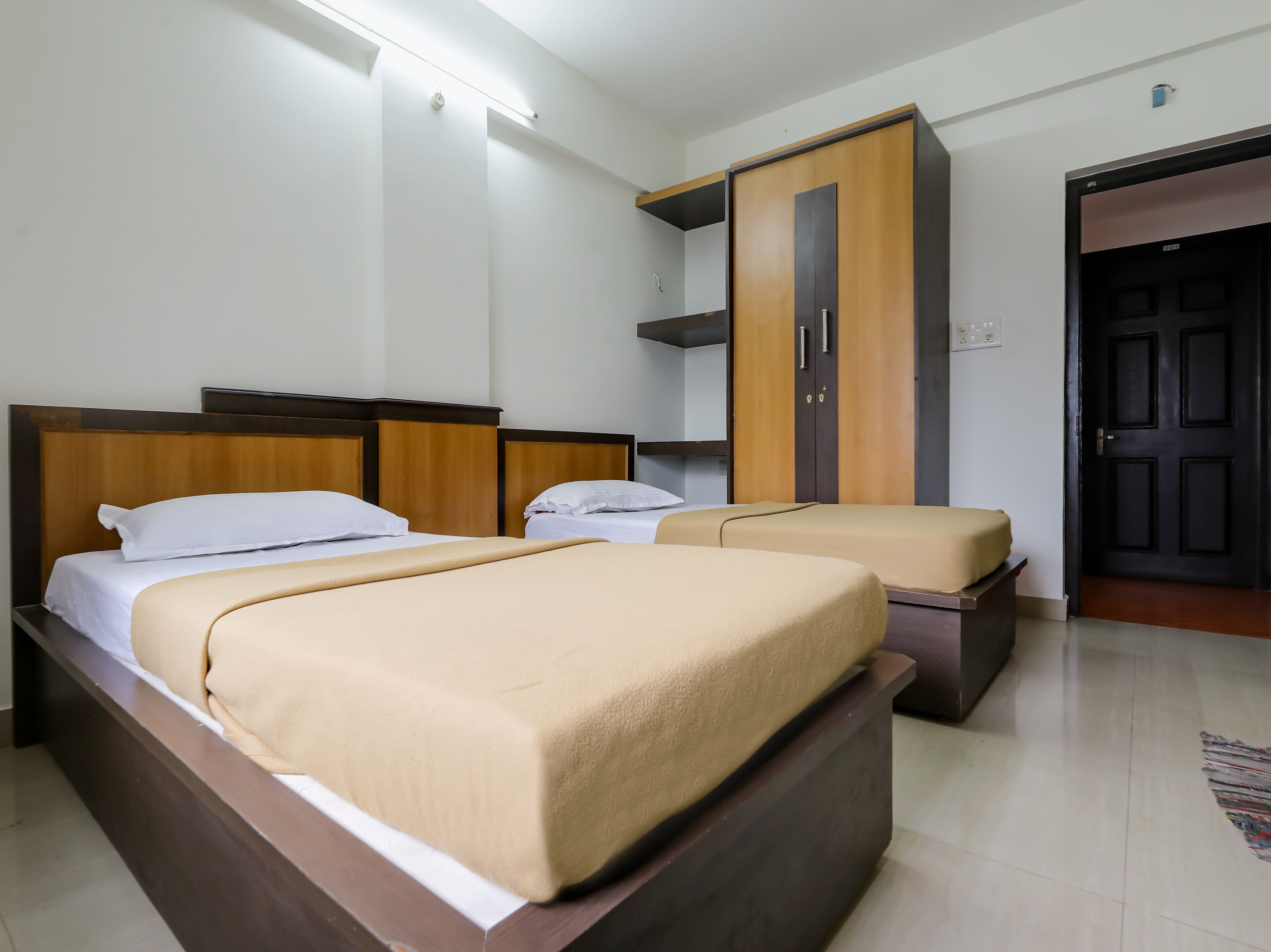 Hotel O Amaravathi Inn - Tap to explore photos