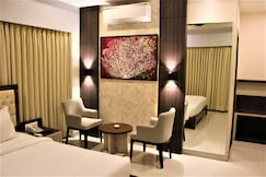 SAMBHABANA HOTEL & SUITES, Tarapith