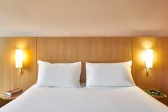 IBIS BCN CENTRO SAGRADA FAM, Barcelona