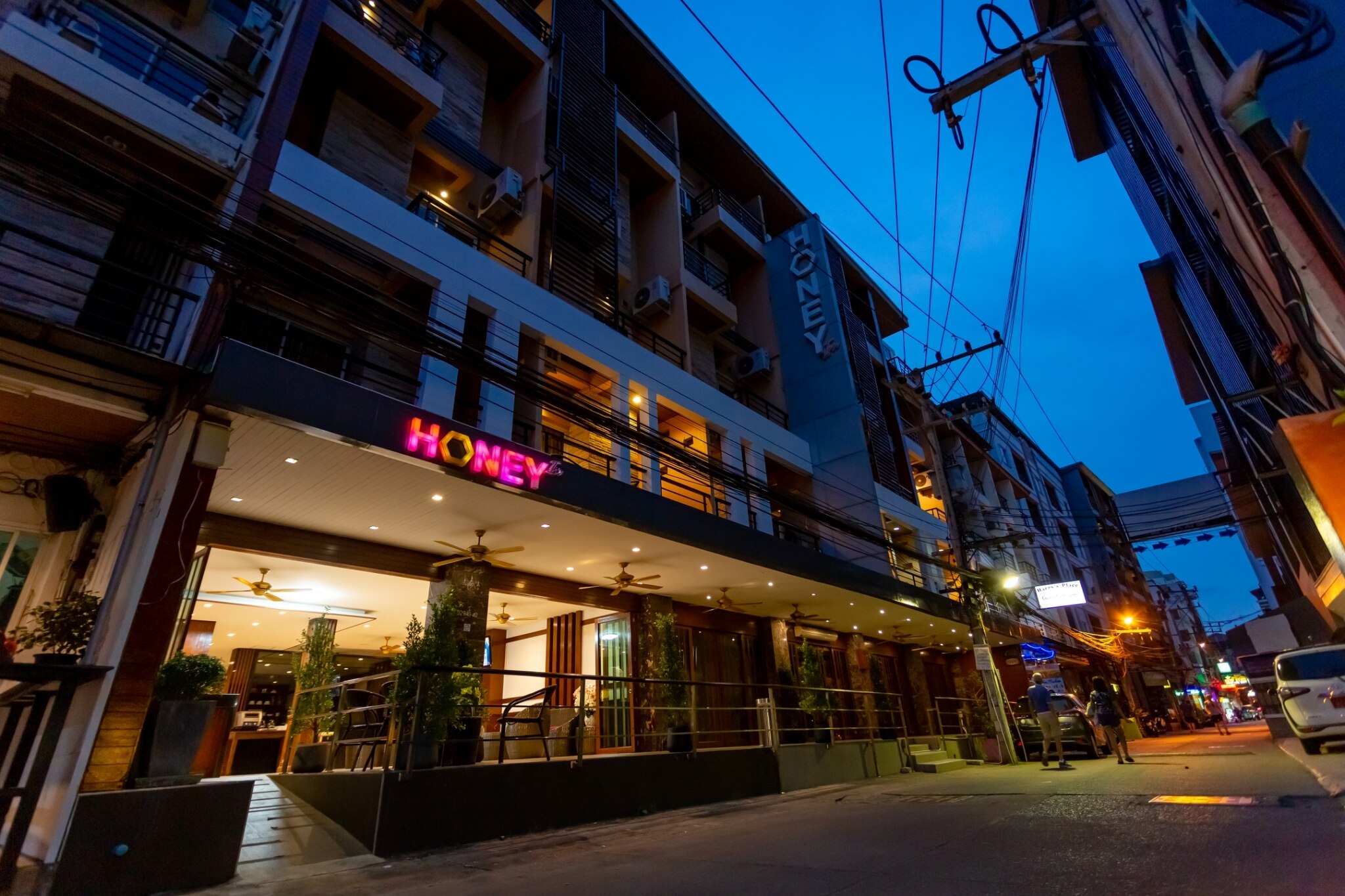 Honey Inn Hotel 𝗕𝗢𝗢𝗞 Pattaya Hotel 𝘄𝗶𝘁𝗵 𝗙𝗥𝗘𝗘  𝗖𝗮𝗻𝗰𝗲𝗹𝗹𝗮𝘁𝗶𝗼𝗻