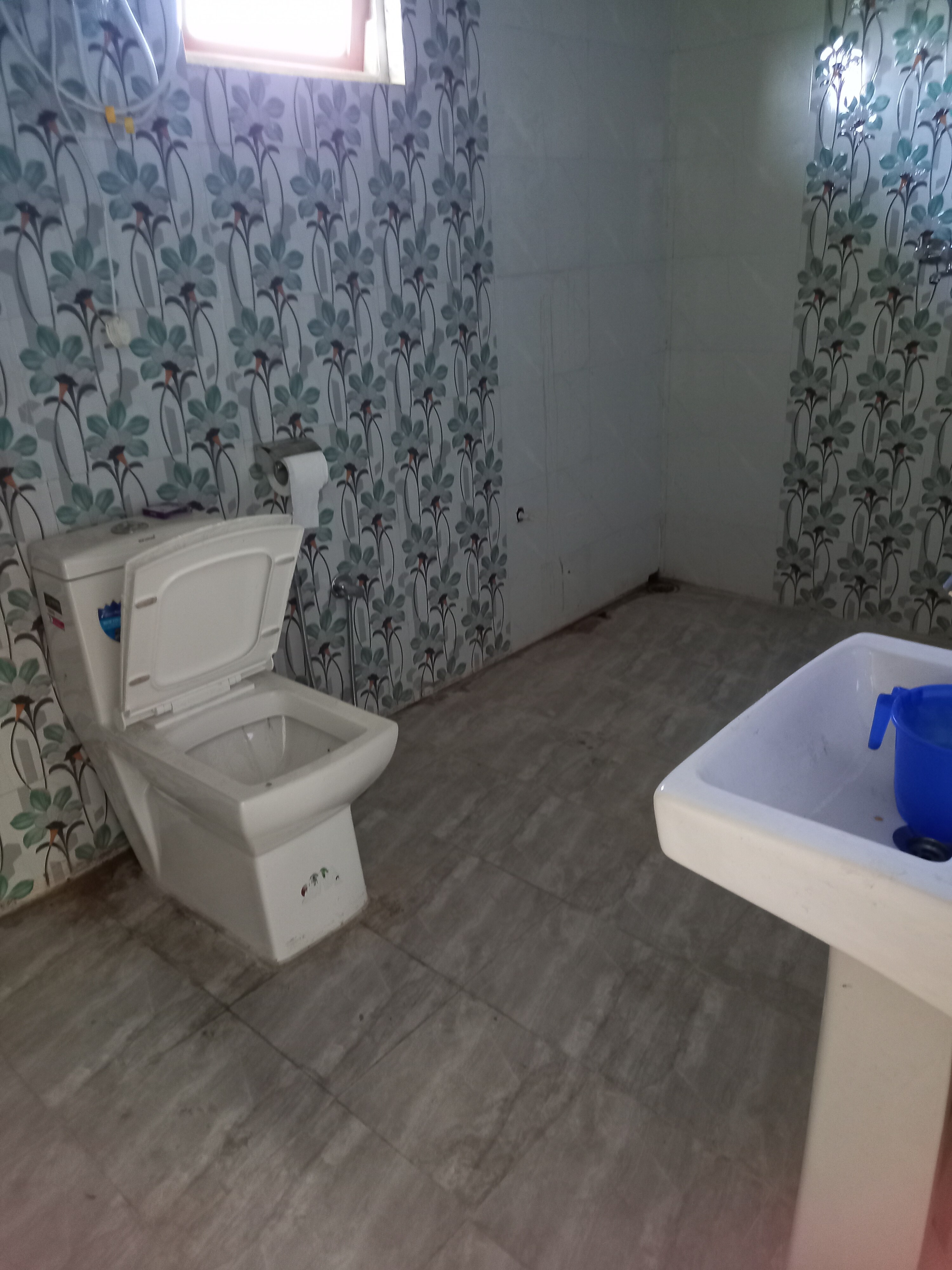 Pakrin Homestay - Tap to explore photos