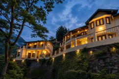 Divine Stay - 35 Min Drive for Nainital, Bhowali