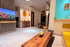Boho Haven Ganga View Apartment with Workspace & Aesthetics, Haridwar