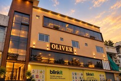 HOTEL OLIVER INN ROOM & BANQUET, Gwalior