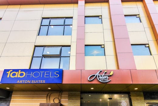FabHotel Arton Suite
