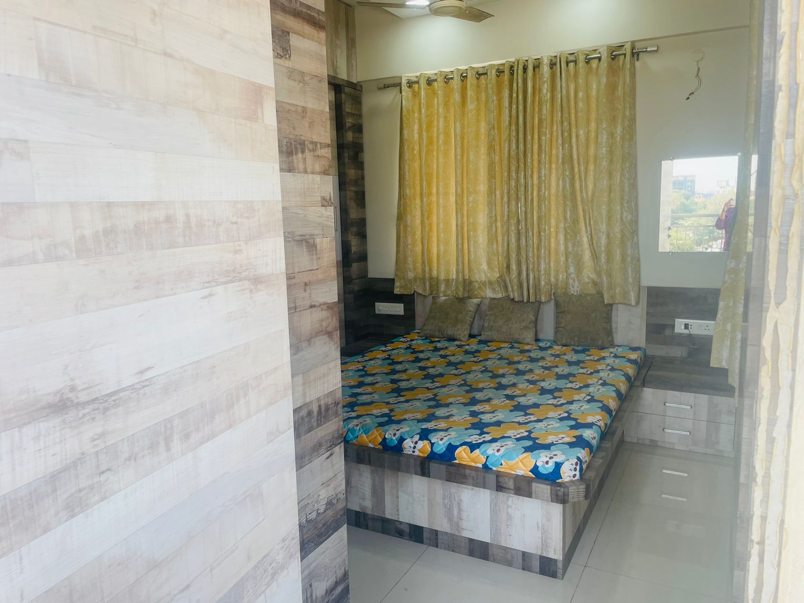 Hotel Umang Executive - Tap to explore photos
