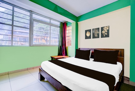 Super Townhouse Hotel Fort Inn