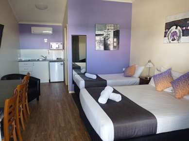 Caboolture Central Motor Inn, SureStay Collection by BW - Tap to explore photos