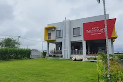 Hotel D Ambassador Executive Lodge And Lawn, Kolhapur
