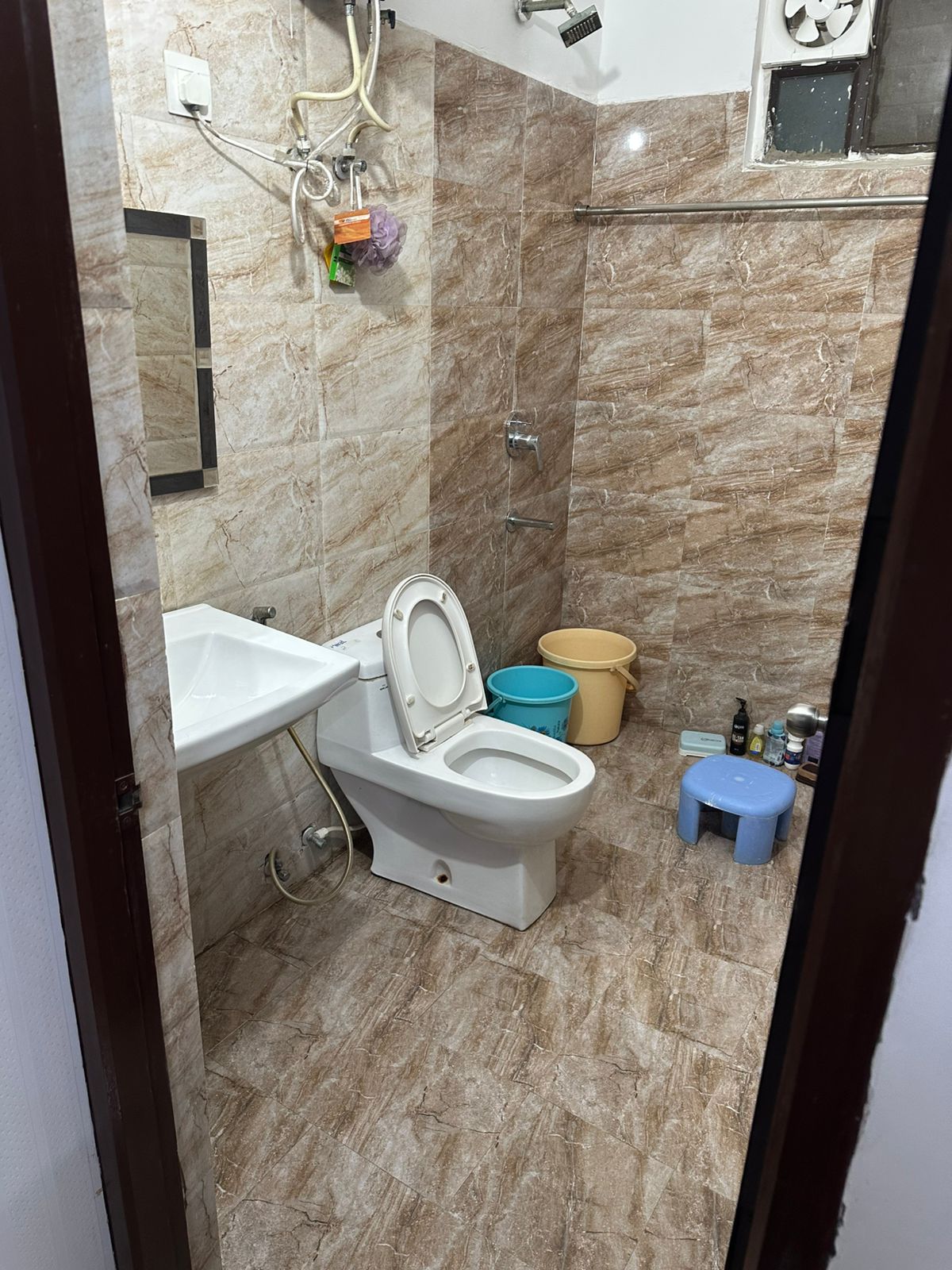 Sonal Apartment - Tap to explore photos