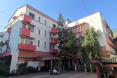 Paradise Hotel , Jorhat