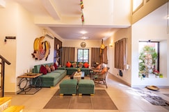 Art Soul 3BHK Peaceful Villa by Homeyhuts, Manesar