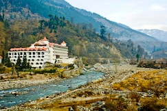 Mastiff Grand Manali Resort, Manali