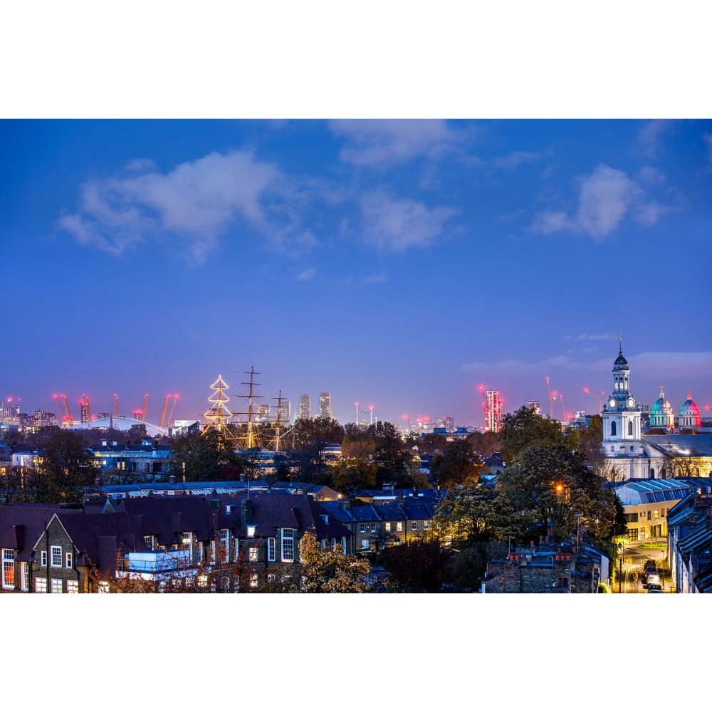 Novotel London Greenwich - Tap to explore photos