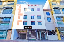 OYO 826778 Hotel Admire Suit, Chennai