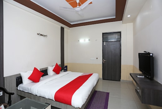 Hotel O Neelkanth