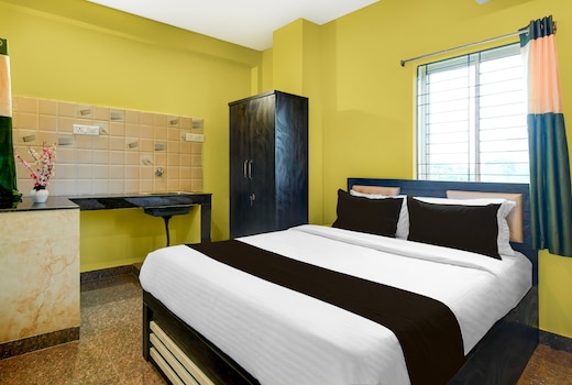 Hotel O Royal Avisi Residency