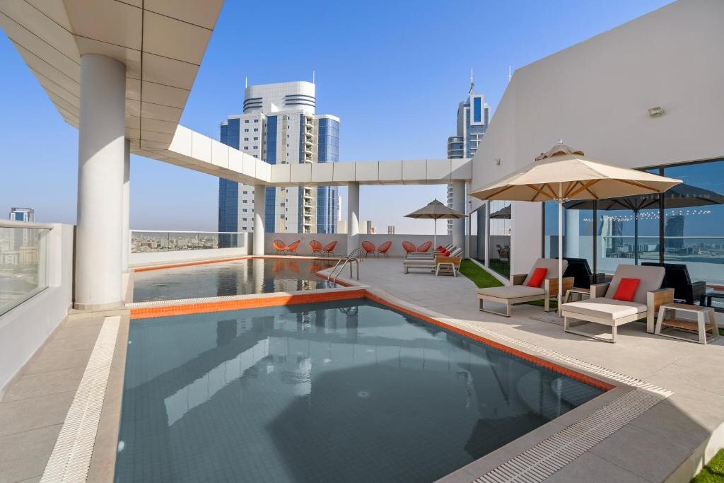 Barcelo Hotel & Residences, Bahrain - Tap to explore photos