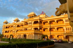 Mishtten Club Resort, Jhalarapatan