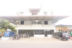 Collection O near Pasar Aviari formerly Haruasa Inn, Batam