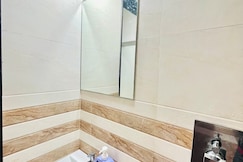 Urban Retreat Wood, Indore