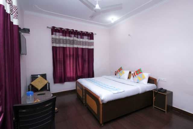 Hotel Shivalik View and Restaurant - Tap to explore photos