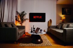 Aangan The Luxury Suite Pool Netflix, Gurgaon