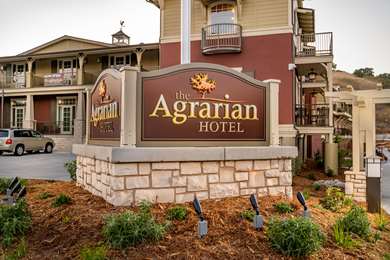 The Agrarian Hotel, BW Signature Collection - Tap to explore photos