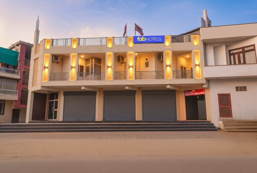 FabHotel Jai Palace Comfortable Stay