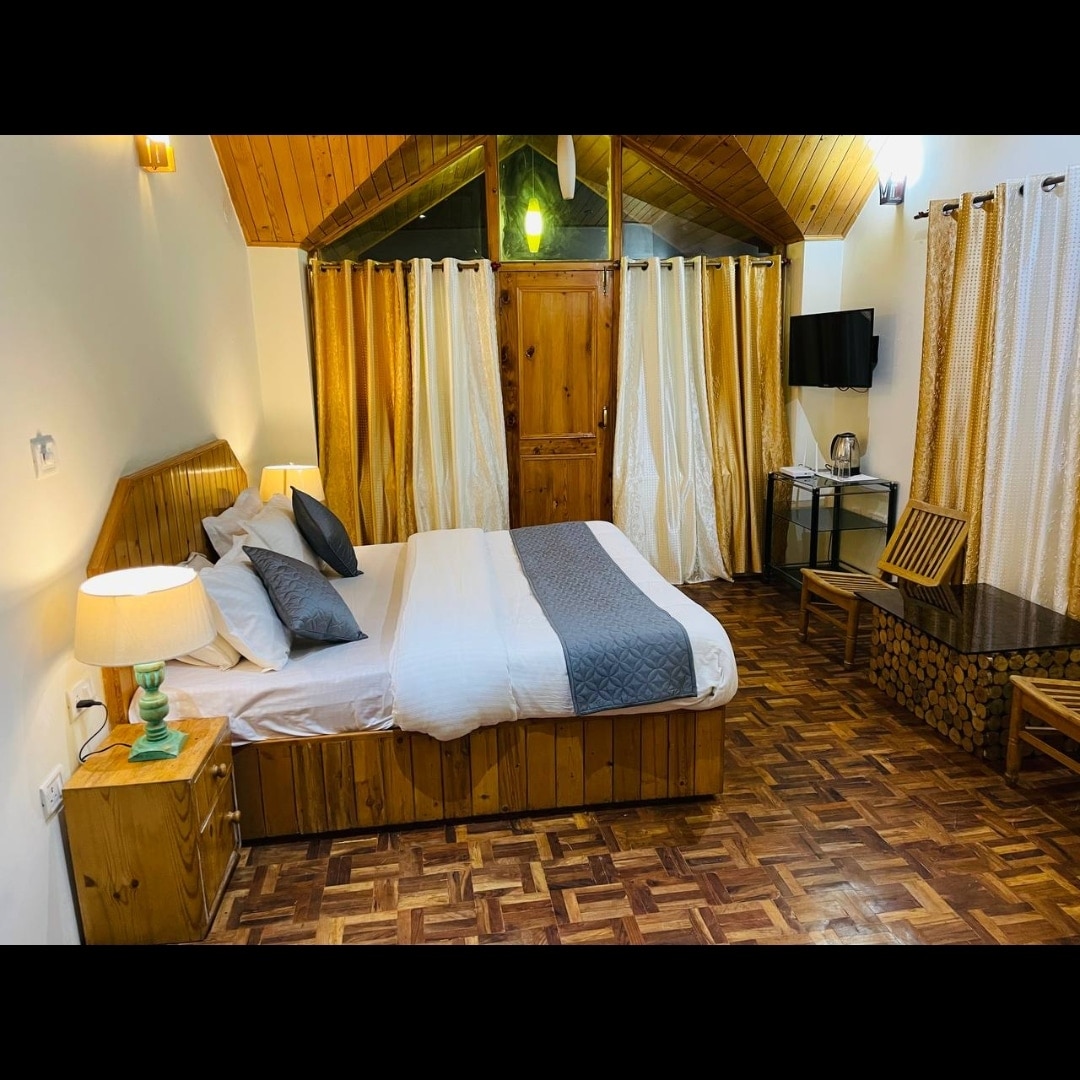 Cloud 9 cottages - Tap to explore photos