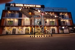 Hotel Runway Inn, Varanasi