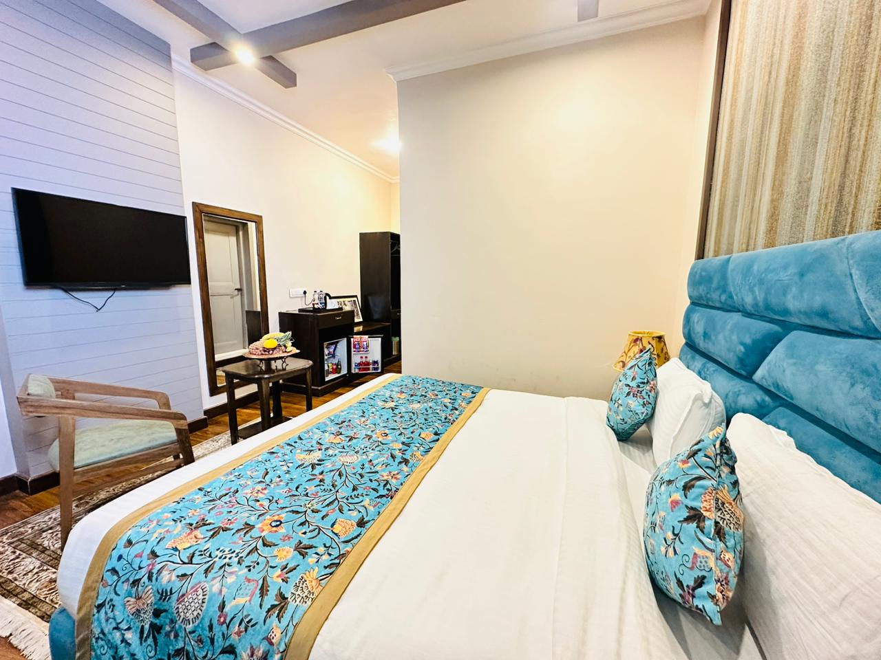 Shahi Group of Hotels - Tap to explore photos