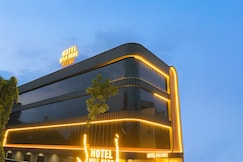Hotel Hill Park, Indore