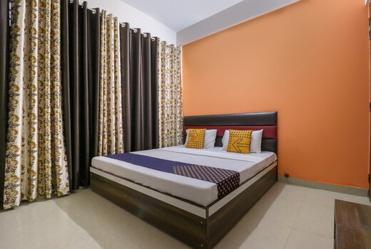 Hotel O kalra