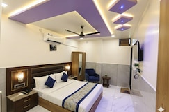 Hotel tulsi inn guest house, Valod