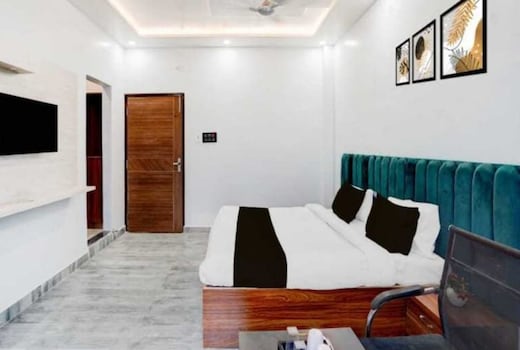 Collection O Prayagraj Bus Stop Formerly Sonica Gold