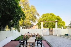 Shrihailam Farm Yatri Niwas, Akkalkot