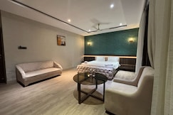 Hotel Suncity Ichhapore, Surat