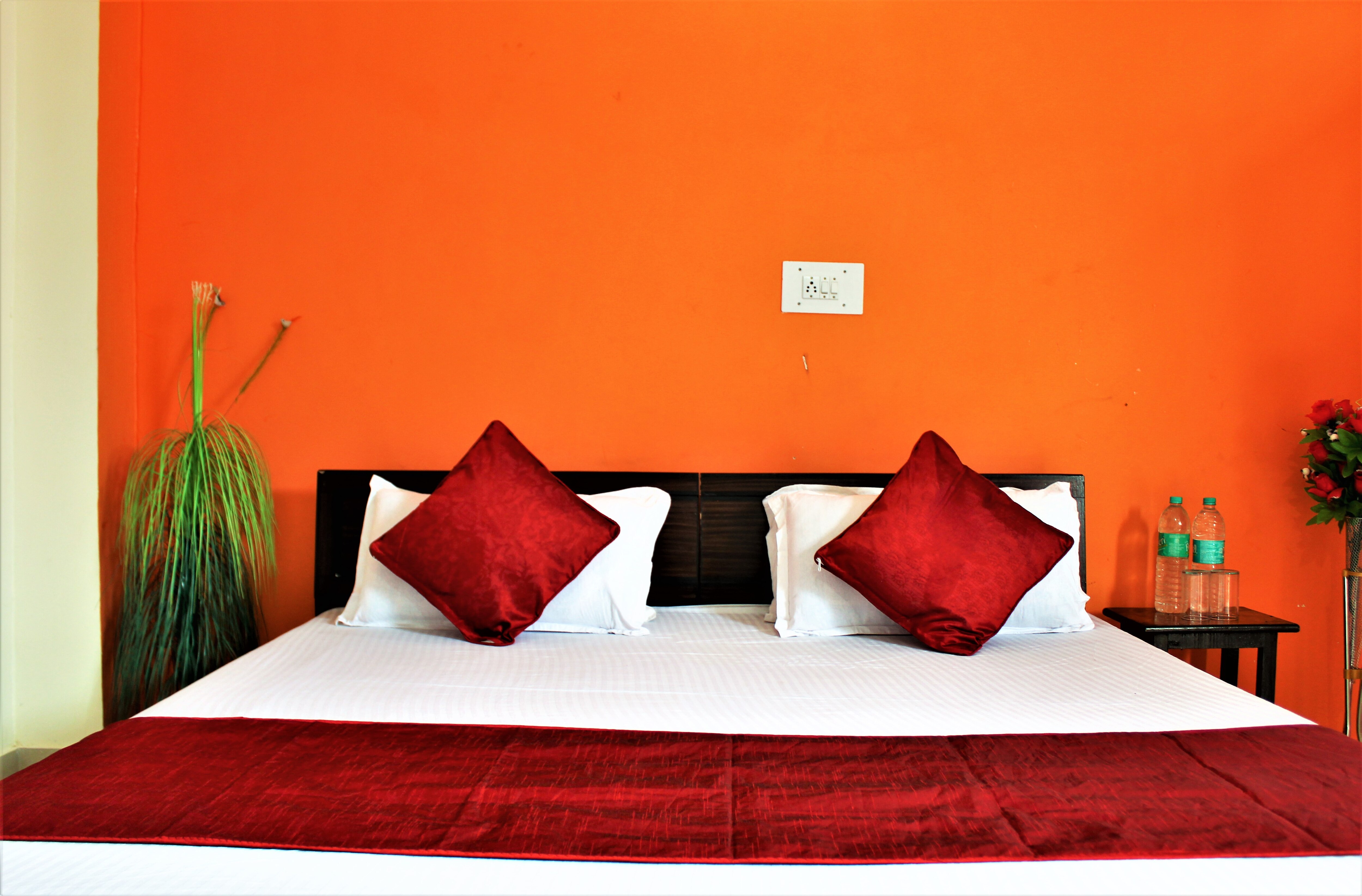 Krishana Home Stay - Tap to explore photos