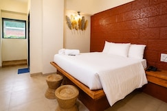 SHAURYAWADA RESORT, Pen