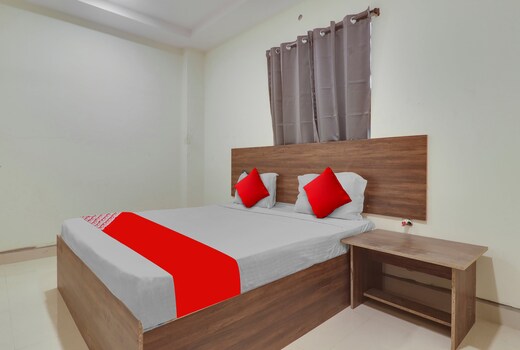 Hotel O R Square Uppal