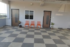 AMR GUEST INN, Nellore