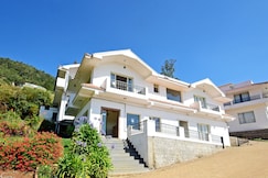 Berry Hills Resort, Ooty