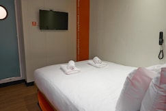 Citi Hotel London Heathrow by Belvilla, غابة براكنيل
