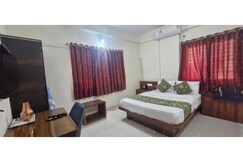 FabHotel Himalay Guest House Saanvi Residency, Pune